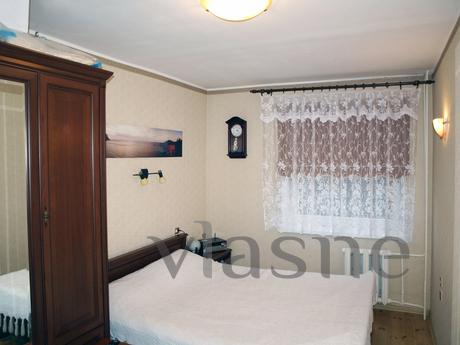 One bedroom apartment with a fresh euro-renovated, two separ