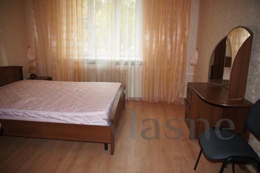 2-bedroom apartment, Volgograd - apartment by the day