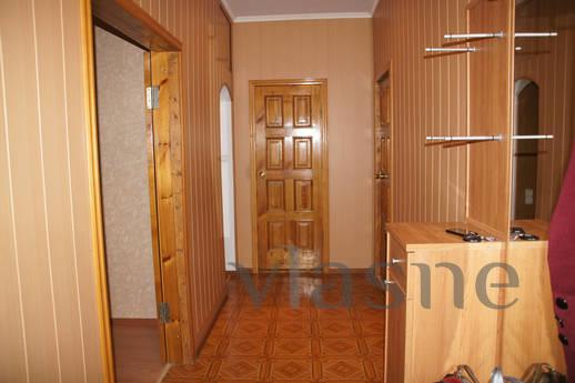 2-bedroom apartment, Volgograd - apartment by the day