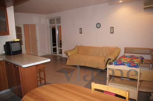 4-rooms apartment, Volgograd - apartment by the day