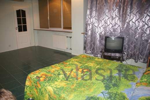 4-rooms apartment, Volgograd - apartment by the day