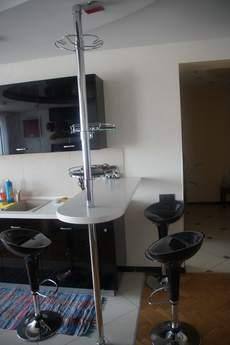 4-room apartment on the day, Volgograd - apartment by the day