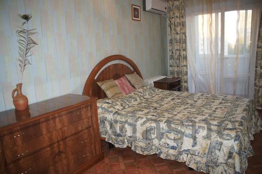 Owner. 3-bedroom apartment located on the street it. Rokosso