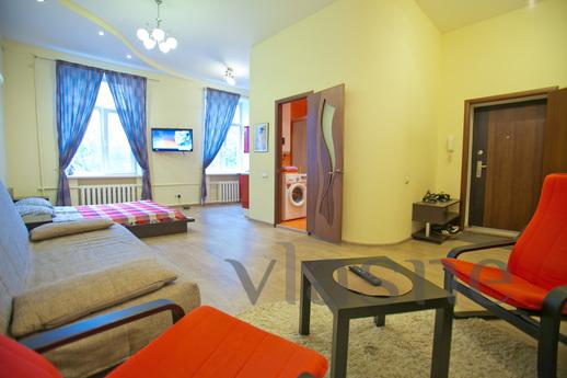 Studio in the city center, Smolensk - apartment by the day