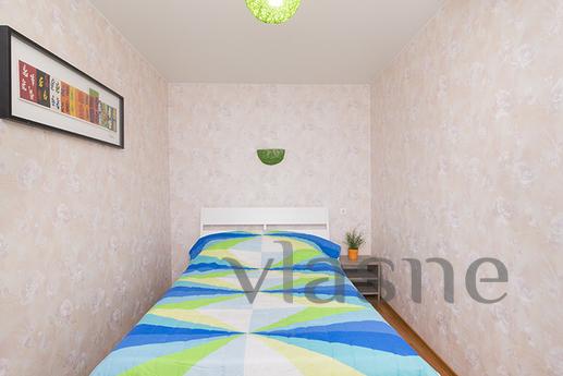 Chelyuskintsev 29, Yekaterinburg - apartment by the day