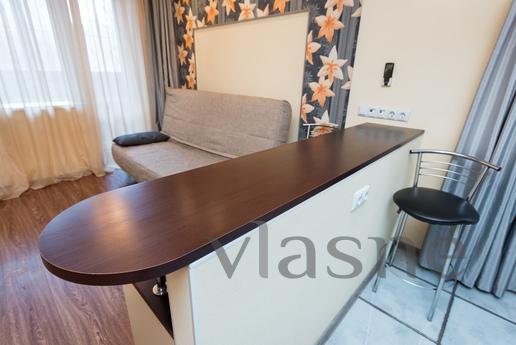 Lunacharsky 180, Yekaterinburg - apartment by the day