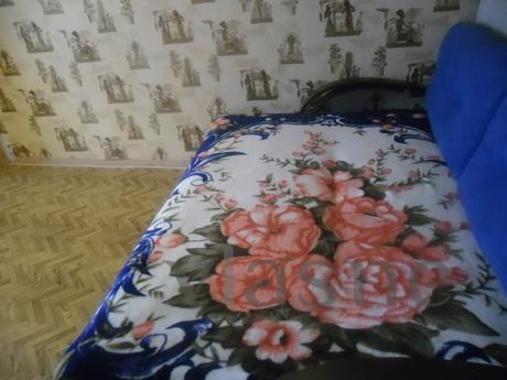 Day, night, watch! Always clean, warm, Belgorod - apartment by the day