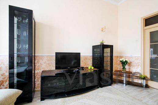 SPECIAL OFFER in the center of Moscow, Moscow - apartment by the day