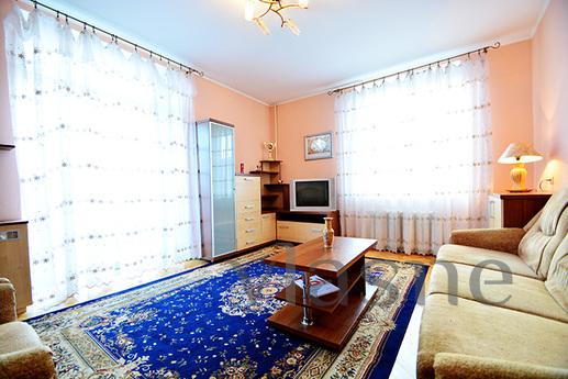 Spacious 2-bedroom apartment on the Clic, Moscow - apartment by the day
