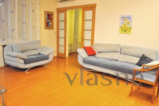 Elite Apartment at Kiev Str, Moscow - apartment by the day