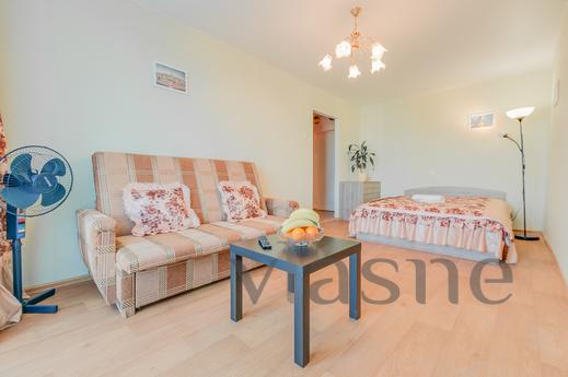 Rent apartments very bright and comfortable apartment in 30 