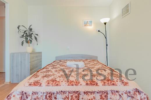 Cozy apartmen 50 meters from the subway, Saint Petersburg - apartment by the day
