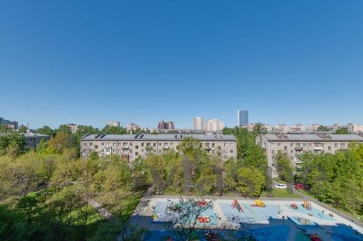 Cozy apartmen 50 meters from the subway, Saint Petersburg - apartment by the day