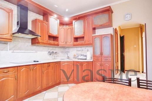One bedroom apartment on Kolomyazhsky, Saint Petersburg - apartment by the day