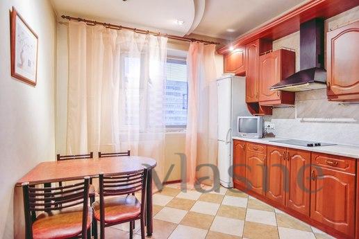 One bedroom apartment on Kolomyazhsky, Saint Petersburg - apartment by the day