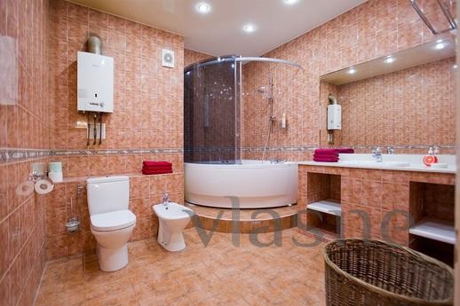 Apartments near the Hermitage, Saint Petersburg - apartment by the day