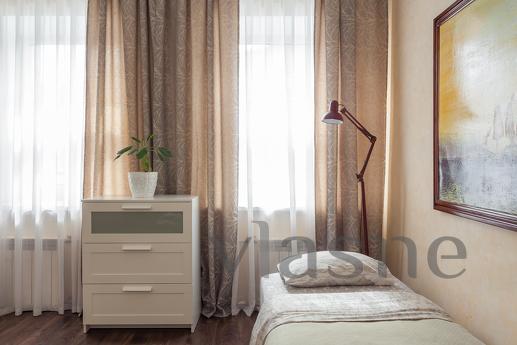 Apartments near the Hermitage, Saint Petersburg - apartment by the day