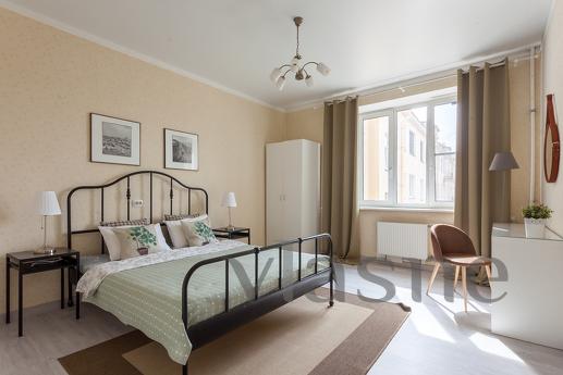 Apartments in the center of St. Petersbu, Saint Petersburg - apartment by the day