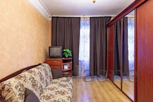 Inndays Podolsky Cadets 6, Podolsk - apartment by the day