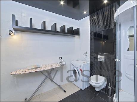 Luxury apartments in Moscow Hill, Yekaterinburg - apartment by the day