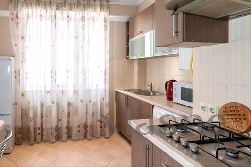 1 room apartment in the center, Krasnodar - apartment by the day