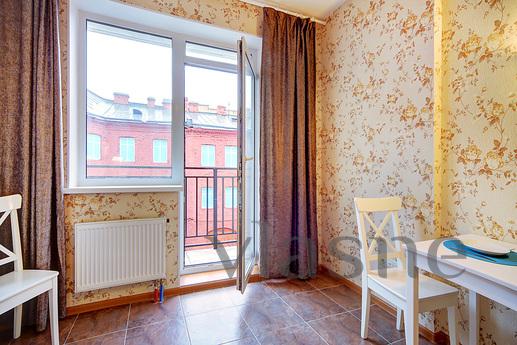 Modern apartment in the center, Saint Petersburg - apartment by the day