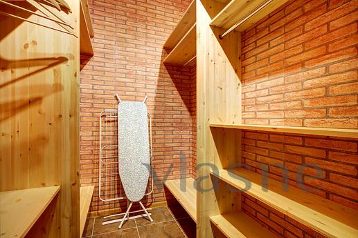 Modern apartment in the center, Saint Petersburg - apartment by the day