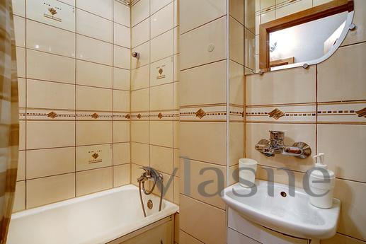 Apartments near Kazan Cathedral, Saint Petersburg - apartment by the day