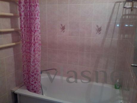 clean apartment near the metro, Novosibirsk - apartment by the day
