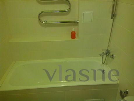 Apartment in a new house on Lenina Sq, Novosibirsk - apartment by the day