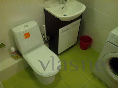 Apartment in a new house on Lenina Sq, Novosibirsk - apartment by the day