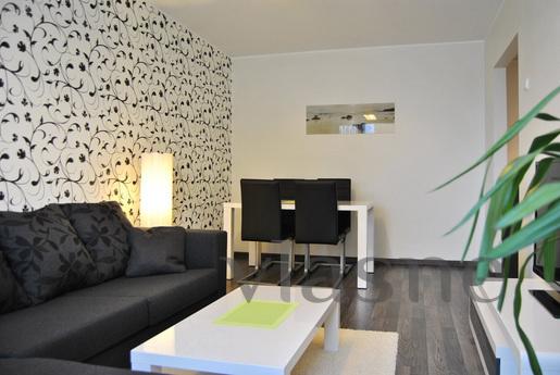 Comfortable apartment in the metro, Moscow - apartment by the day