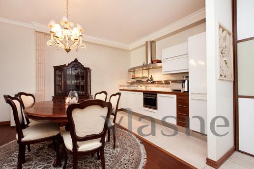 Chic and luxury, Moscow - apartment by the day