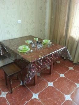 Cozy apartment odnakomnatnaya, Krasnodar - apartment by the day
