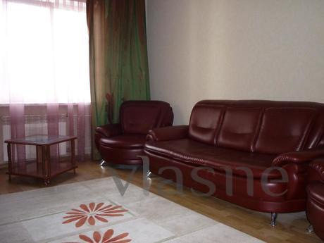 2-bedroom apartment in Omsk. Address: Str. Study 155, a cent