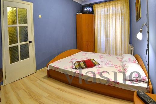 Comfortable apartment near the subway, Moscow - apartment by the day