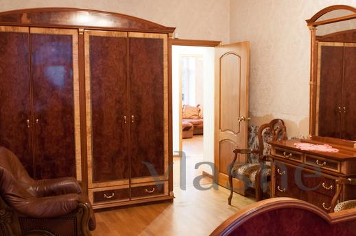Cozy apartment near the Moscow subway, Saint Petersburg - apartment by the day