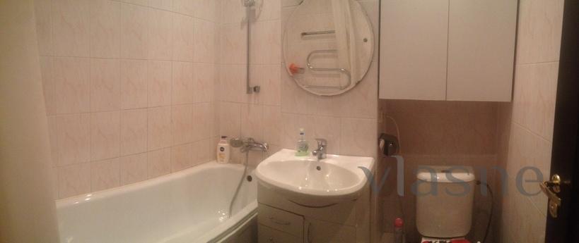 Comfortable apartment in the metro, Saint Petersburg - apartment by the day