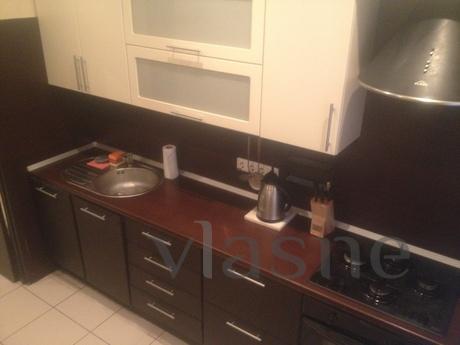 Comfortable apartment in the metro, Saint Petersburg - apartment by the day