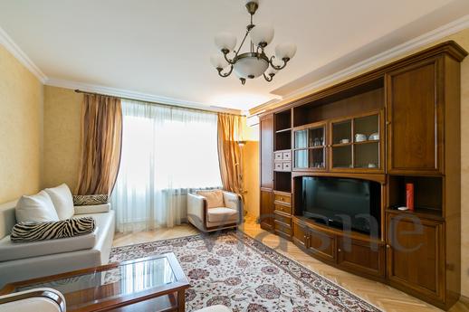 Maria Ulyanova 12, Moscow - apartment by the day