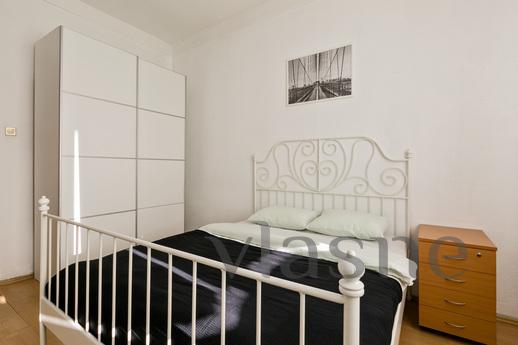 Daily Smolensky Boulevard 22/14, Moscow - apartment by the day