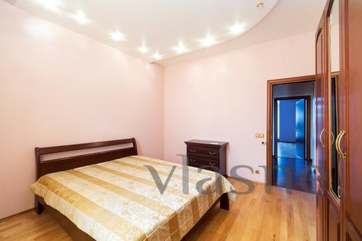 Daily Derbenevskaya embankment 1/2, Moscow - apartment by the day