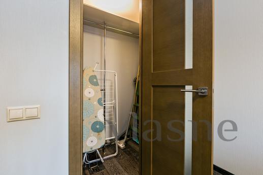 Daily Ukrainian Boulevard 6, Moscow - apartment by the day