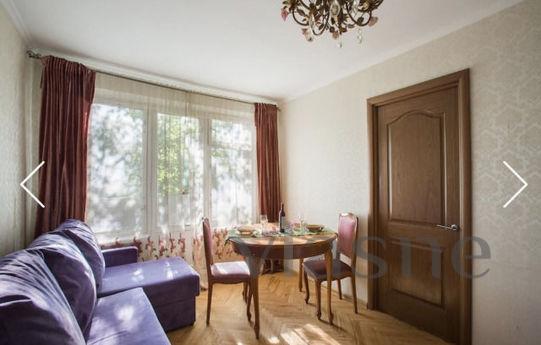 Daily st. Koshtoyantsa, 3, Moscow - apartment by the day