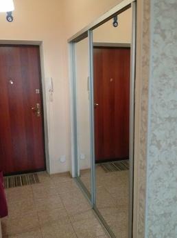 1 bedroom apartment for rent, Novosibirsk - apartment by the day
