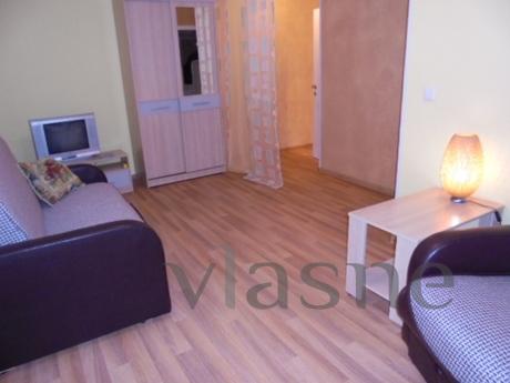 Cozy apartment near the subway, Novosibirsk - apartment by the day