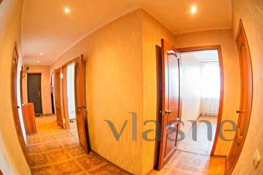 4 bedroom apartment, Saransk - apartment by the day