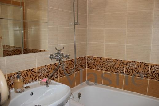 Cozy apartment near the subway, Saint Petersburg - apartment by the day