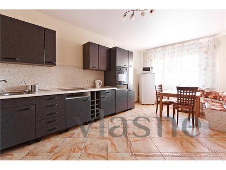 Two-bedroom apartment, Tyumen - apartment by the day