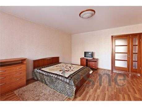 Two-bedroom apartment, Tyumen - apartment by the day